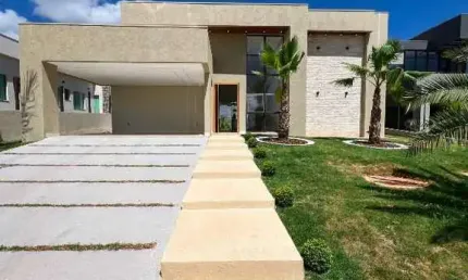 Casa á venda de condomínio alto padrão, terreno de 1000m² em igarapé mg!