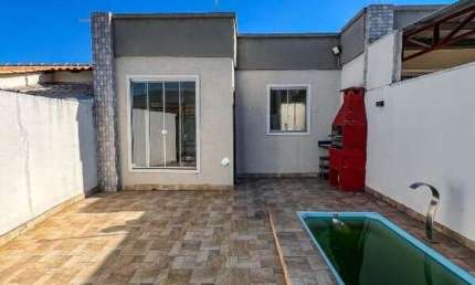 Casa para locação sendo germinada e ótima localização em Igarapé MG!