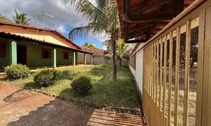 Chácara á venda com 03 quartos sendo 01 suíte, terreno de 1000m² em igarapé mg!