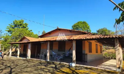 Vendo chácara com 2 hectares em medeiros com excelente localização!