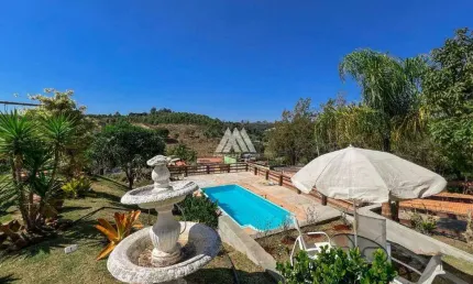 Vendo chácara com 1200m² em itatiaiuçu com excelente localização!