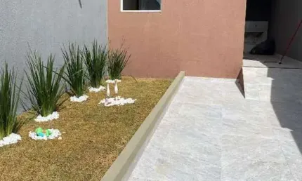 Casa financiável á venda com 02 quartos em igarapé-mg!