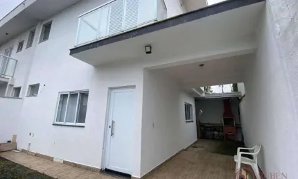 Sobrado com 2 dormitórios à venda, 78 m² por R$ 560.000,00 - Centro - Bertioga/SP