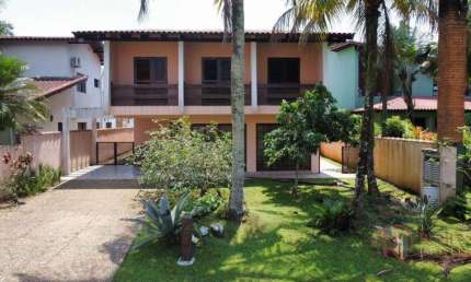Sobrado com 3 dormitórios, 250 m² - venda por R$ 1.600.000,00 ou aluguel por R$ 8.462,67/mês - Maitinga - Bertioga/SP