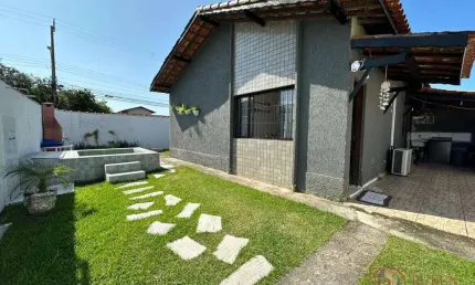 Casa com 2 dormitórios à venda, 61 m² por R$ 650.000,00 - Vila Itapanhau - Bertioga/SP