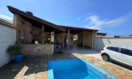 Casa com 3 dormitórios à venda, 207 m² por R$ 1.100.000,00 - Jardim  Albatroz - Bertioga/SP