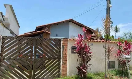 Casa com 3 dormitórios à venda por R$ 750.000,00 - Maitinga - Bertioga/SP