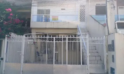 Apartamento 2 Quartos c/Varanda e Area de Serviço-Cidade Nova