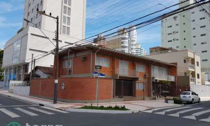 Casa comercial com 1 sala à venda no Centro, Balneário Camboriú , 482 m2 por R$ 5.800.000