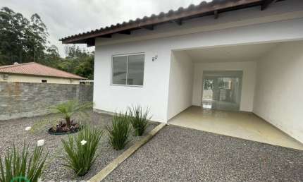 Casa com 3 quartos à venda no Warnow, Indaial , 77 m2 por R$ 310.000