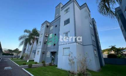 Apartamento com 2 quartos à venda em Das Capitais, Timbó , 58 m2 por R$ 252.000