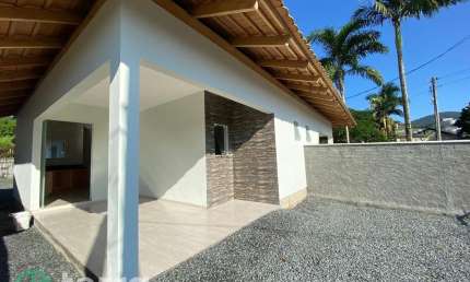 Casa com 3 quartos para alugar no Estrada das Areias, Indaial , 85 m2 por R$ 2.300