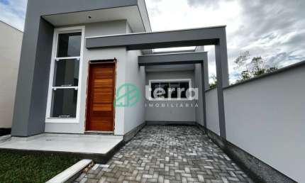Casa com 2 quartos à venda no Warnow, Indaial , 57 m2 por R$ 370.000