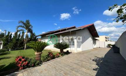 Casa com 3 quartos à venda no Carijós, Indaial , 189 m2 por R$ 899.000