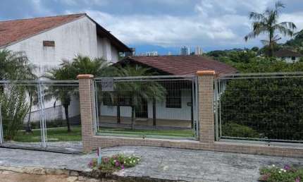 Casa com 3 quartos à venda no Estados, Indaial , 215 m2 por R$ 480.000