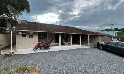 Casa com 3 quartos à venda no Rio Morto, Indaial , 133 m2 por R$ 480.000