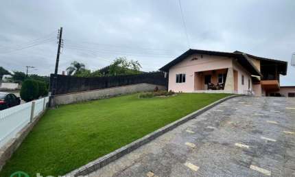 Casa com 6 quartos à venda no Carijós, Indaial , 397 m2 por R$ 1.150.000