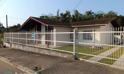 Casa com 3 quartos à venda no Carijós, Indaial , 143 m2 por R$ 699.900
