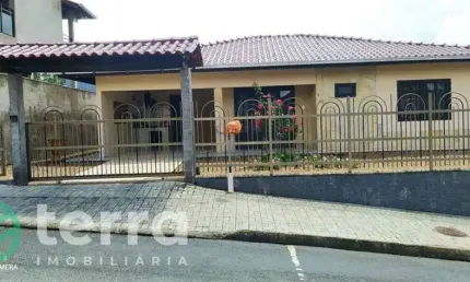 Casa com 3 quartos à venda no Tapajós, Indaial  por R$ 480.000