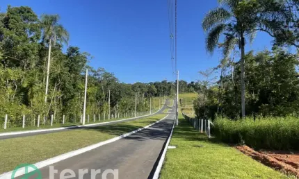 Terreno comercial à venda no Arapongas, Indaial  por R$ 249.900