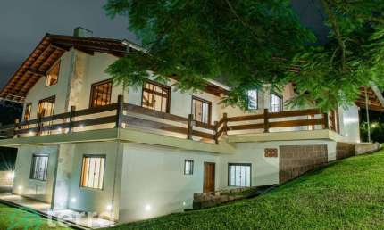 Casa com 4 quartos à venda no Pomeranos, Timbó  por R$ 1.700.000