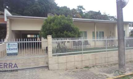 Casa com 3 quartos à venda no Carijós, Indaial , 304 m2 por R$ 680.000