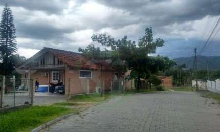 Casa com 3 quartos à venda no Estrada das Areias, Indaial  por R$ 530.000