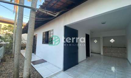 Casa com 2 quartos para alugar no Rio Morto, Indaial  por R$ 1.499
