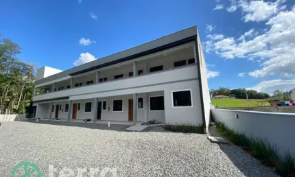 Apartamento com 1 quarto para alugar no Estrada das Areias, Indaial , 25 m2 por R$ 829