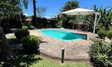 Casa para Venda em Gravataí, Salgado Filho, 6 dormitórios, 2 suítes, 4 banheiros, 4 vagas