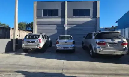 Prédio Comercial para Locação em Gravataí, Vera Cruz, 2 banheiros