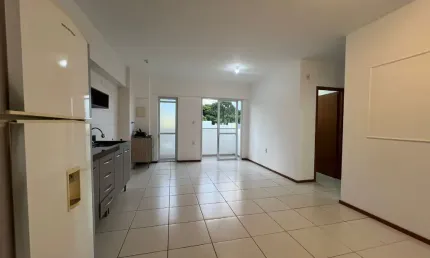 apartamento 02 dormitórios com elevador e sacada - Real Parque São José SC