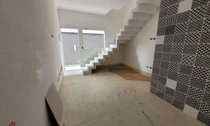 Sobrado com 2 dormitórios à venda, 54 m² por R$ 345.000,00 - Vila Caiçara - Praia Grande/SP