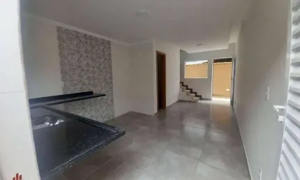 Sobrado com 2 dormitórios à venda, 55 m² por R$ 290.000,00 - Vila Caiçara - Praia Grande/SP