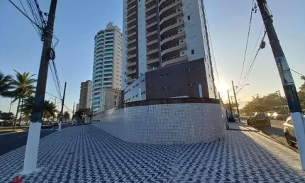 Apartamento com 2 dormitórios à venda, 88 m² por R$ 629.486,00 - Maracanã - Praia Grande/SP