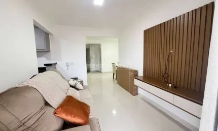 Lindo Apartamento 3 dormitórios próximo a praia de Bombas
