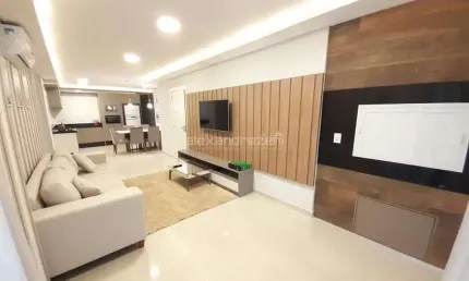 Ótimo apartamento 3 dormitórios na praia do Mariscal