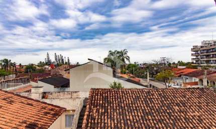 Kitnet Ampla à venda , 1 quarto(s),  sendo 0 suíte(s) (Sem nome) no bairro São João Batista, 300 metros da praia, Peruíbe-SP