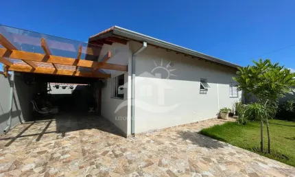 Casa Térrea à venda , 2 quarto(s),  sendo 1 suíte(s)  no bairro Cidade Nova Peruíbe, 2 metros da praia, Peruíbe-SP