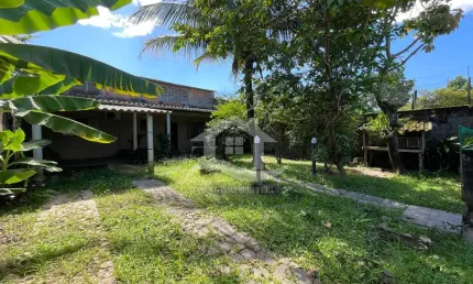 Casa Térrea à venda , 3 quarto(s),  sendo 1 suíte(s)  no bairro Cidade Balneária Nova Peruíbe II, 3 metros da praia, Peruíbe-SP