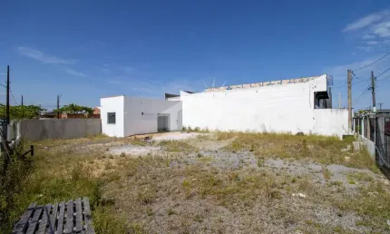Terreno Esquina para alugar , ,   no bairro Jardim Icaraiba, 800 metros da praia, Peruíbe-SP