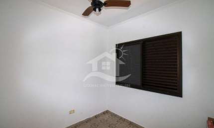 Casa Sobrado à venda , 4 quarto(s),  sendo 3 suíte(s)  no bairro Josedy, 300 metros da praia, Peruíbe-SP