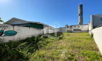 Terreno Amplo à venda , ,   no bairro Centro, 700 metros da praia, Peruíbe-SP