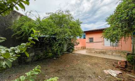 Casa Térrea à venda , 2 quarto(s),  sendo 1 suíte(s)  no bairro Park DAville, 1200 metros da praia, Peruíbe-SP