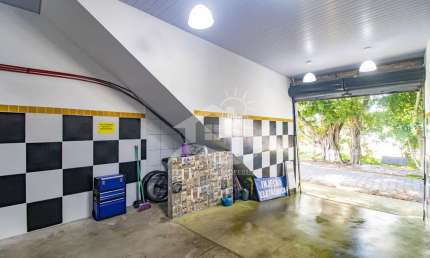 Salão Galpão à venda , ,   no bairro Centro, 900 metros da praia, Peruíbe-SP