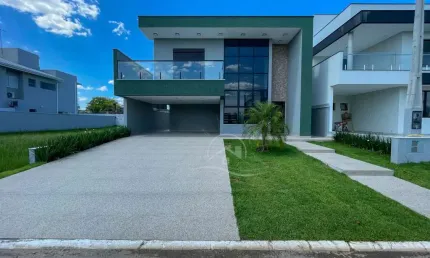 Casa Sobrado Novo à venda com piscina, 4 quarto(s),  sendo 3 suíte(s)  no bairro Bougainville Residencial IV, 1200 metros da praia, Peruíbe-SP
