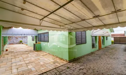 Casa Térrea com piscina à venda com piscina, 4 quarto(s),  sendo 4 suíte(s)  no bairro Stella Maris, 600 metros da praia, Peruíbe-SP