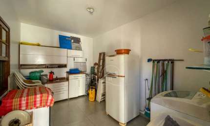 Casa Térrea à venda , 4 quarto(s),  sendo 0 suíte(s)  no bairro Centro, 950 metros da praia, Peruíbe-SP