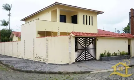 Casa Sobrado à venda , 4 quarto(s),  sendo 3 suíte(s)  no bairro Cidade Nova Peruíbe, 700 metros da praia, Peruíbe-São Paulo