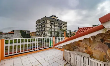 Casa sobrado à venda , 6 quarto(s),  sendo 6 suíte(s)  no bairro convento velho, 100 metros da praia, peruíbe-sp